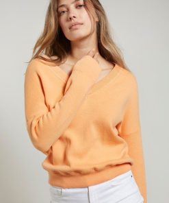 Boxy V-neck sweater ls