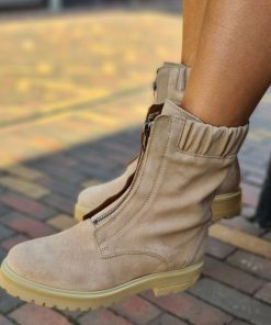 Suede boot with zipper