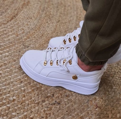 Basic-Life White Sneakers