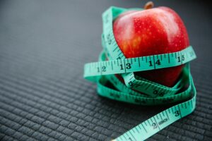 Lees meer over het artikel Appelfiguur – brede taille en, in verhouding, slanke benen